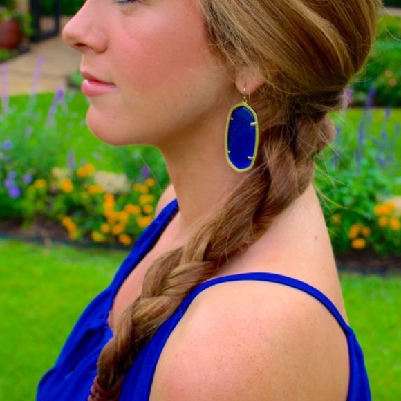 KENDRA SCOTT Cobalt Danielle Earrings - Picture 4 of 4